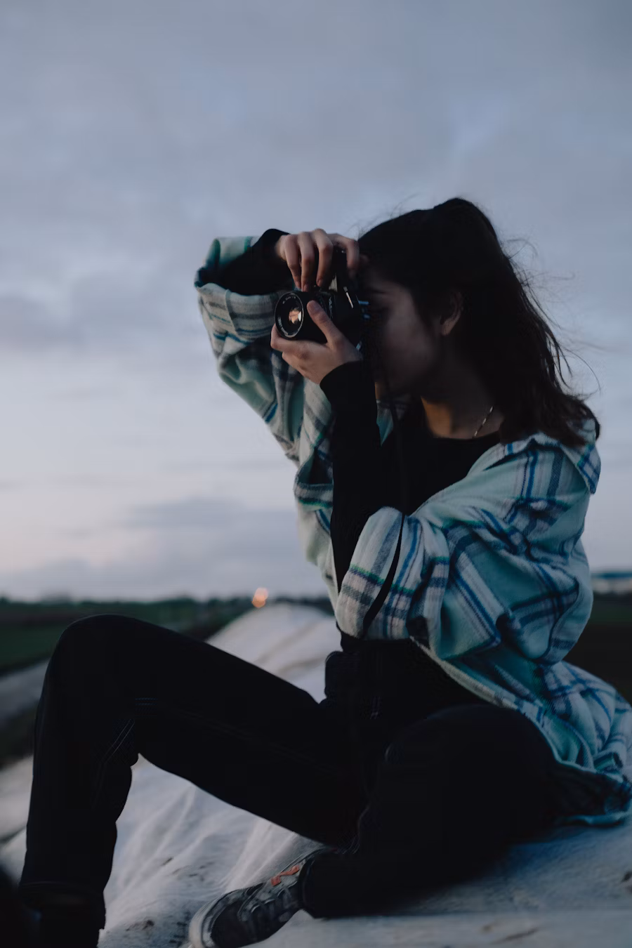 Yasmin photographing ancient architecture